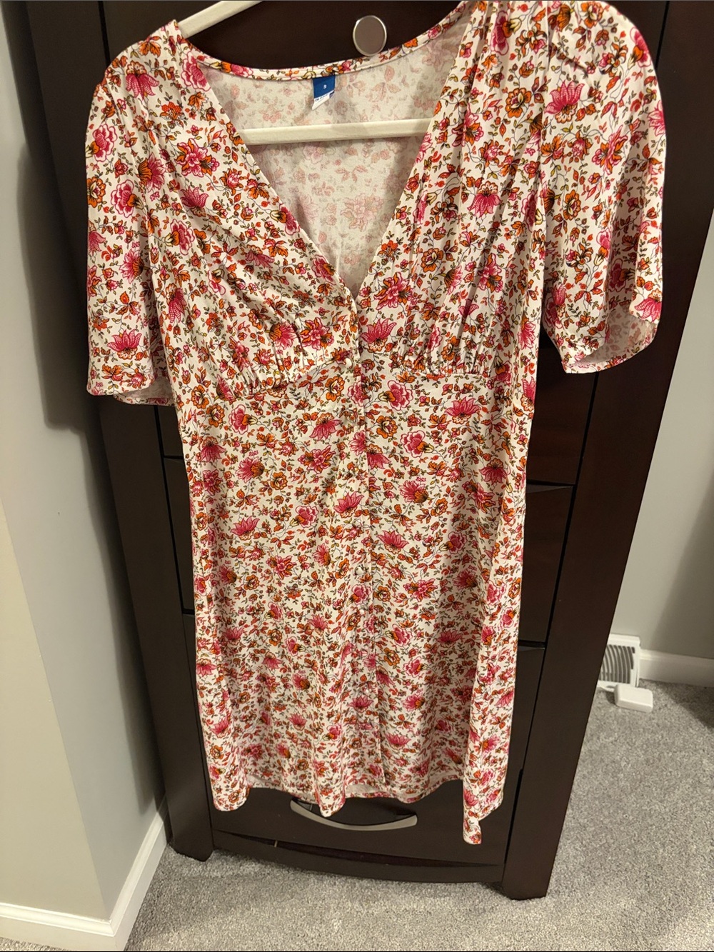 Old Navy Pink Floral V-Neck Midi Dress on Cream